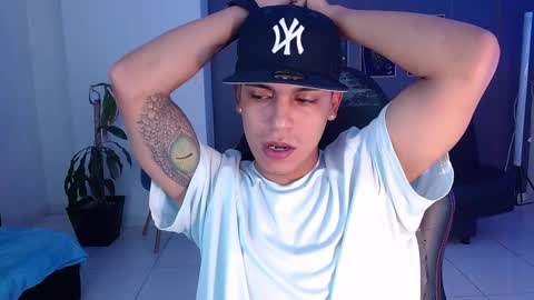 Snapshot of deivid_santoss chatting on September 12, 4:47 am Deivid online show from September 12, 4:47 am