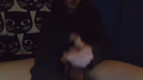 CozyClementine online show from December 7, 11:01 am