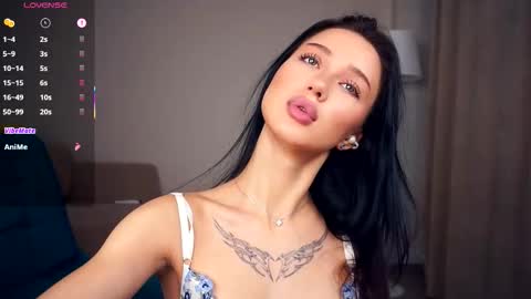 Hello everyone Im Tessa Make yourself comfortable. Were going to have fun together  online show from October 12, 7:45 am