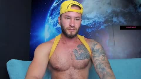 Delessandro online show from May 4, 11:55 pm