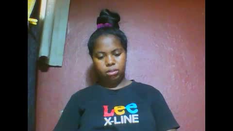 Snapshot of deliah712909 chatting on February 27, 10:33 am deliah712909 online show from February 27, 10:33 am