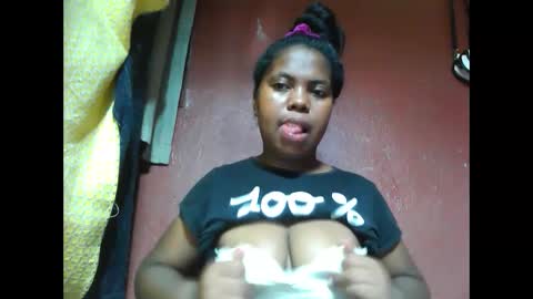 Snapshot of deliah712909 chatting on February 25, 3:42 pm deliah712909 online show from February 25, 3:42 pm