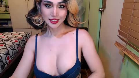 Mercedes online show from March 1, 6:13 am