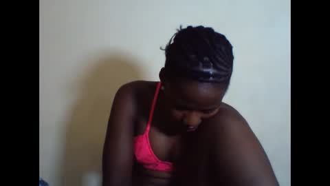 EVAH online show from October 20, 12:04 am