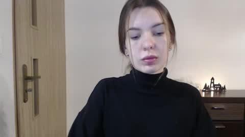 Aurora online show from January 8, 6:30 am