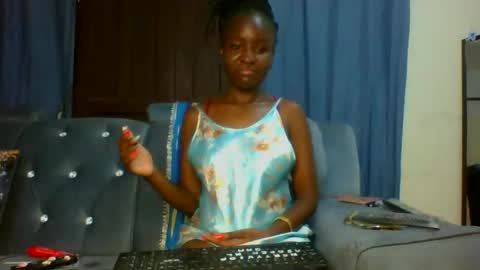 Ginger online show from October 21, 11:30 pm