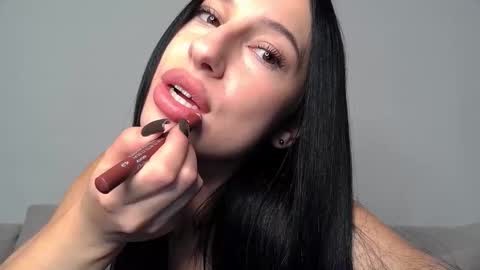 Snapshot of delly_love chatting on September 13, 11:40 pm delly_love online show from September 13, 11:40 pm