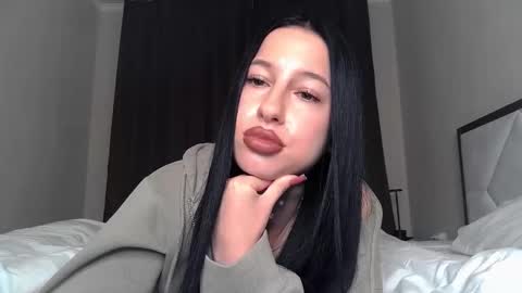 Snapshot of delly_love chatting on October 8, 7:20 pm delly_love online show from October 8, 7:20 pm