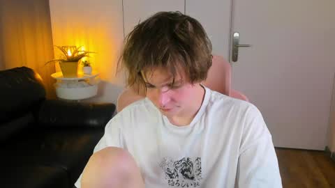 demianenglen online show from April 7, 2:52 pm