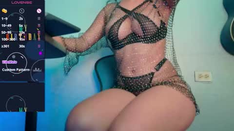 instagram zatania69 online show from September 25, 8:10 am