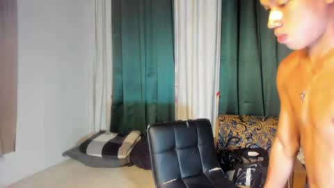 den_cummers online show from July 7, 1:37 pm