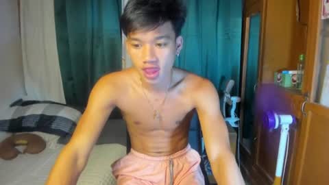 den_cummers online show from June 26, 12:32 pm