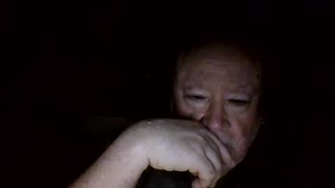Snapshot of denboisvin2043 chatting on October 7, 1:01 am denboisvin2043 online show from October 7, 1:01 am