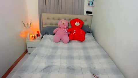 Demi online show from February 27, 6:50 am