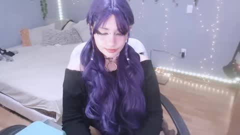 Snapshot of deni_bloom chatting on October 7, 12:28 am Denisse    schedule Monday to Friday 1300-1900 mexican time Saturday-maybe it could be a surprise IDEPENDENT MODEL online show from October 7, 12:28 am