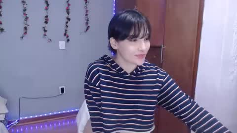 Snapshot of deni_bloom chatting on December 30, 1:48 am Denisse    schedule Monday to Friday 1300-1900 mexican time Saturday-maybe it could be a surprise IDEPENDENT MODEL online show from December 30, 1:48 am