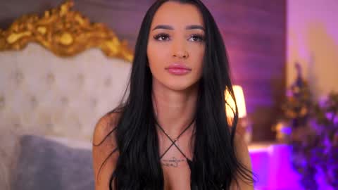 denisedevilles online show from January 18, 9:24 am