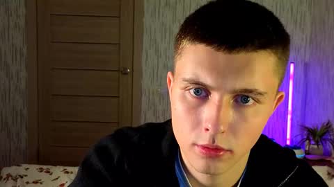 Snapshot of denisx444 chatting on October 11, 3:55 am Denis online show from October 11, 3:55 am