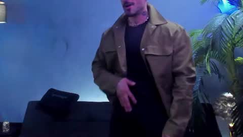 dennis_cox_ online show from June 21, 12:39 am