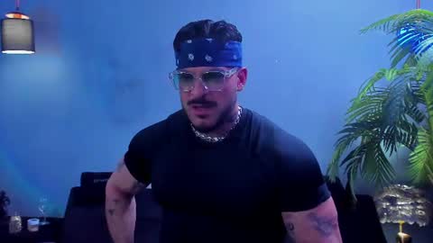 dennis_cox_ online show from July 22, 4:03 am