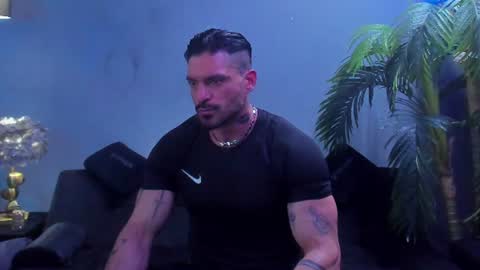 dennis_cox_ online show from June 19, 3:29 pm