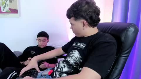Dennis online show from May 15, 8:05 pm