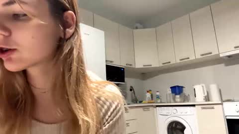 Denni online show from October 11, 6:11 pm