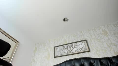 denzelrios online show from March 28, 8:38 am