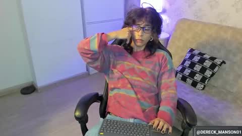 Snapshot of dereck_manson chatting on October 11, 11:26 am dereck_manson online show from October 11, 11:26 am