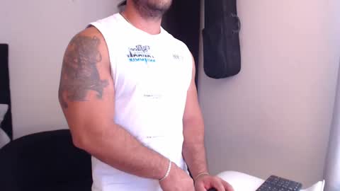 Derek online show from September 22, 3:05 pm