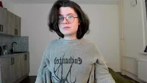 Derek online show from February 28, 3:49 pm