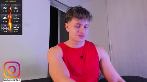 Snapshot of derekolsen_ chatting on October 10, 2:39 am Derek IG Derekolsen2024 online show from October 10, 2:39 am