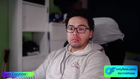 Derrick Hose online show from November 16, 3:19 am