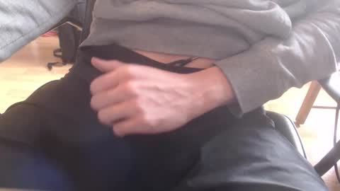 derstier02 online show from March 16, 1:37 pm