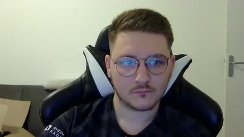 dervechi online show from October 4, 11:19 am