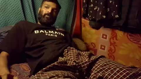 desi_boy799417 online show from February 22, 9:13 am