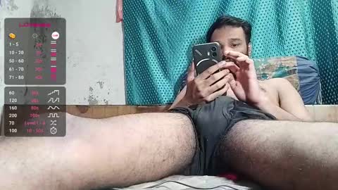desi_boy799417 online show from March 6, 3:35 pm