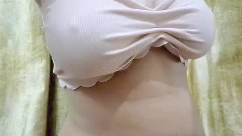 Nidhilove online show from July 4, 5:38 pm