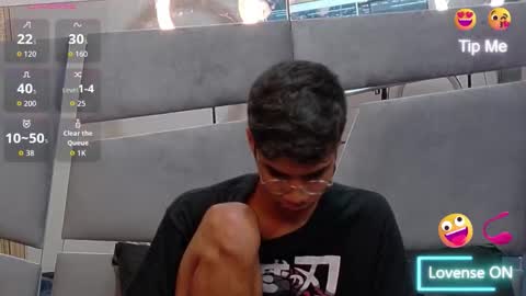 desire4duo online show from November 20, 2:03 pm