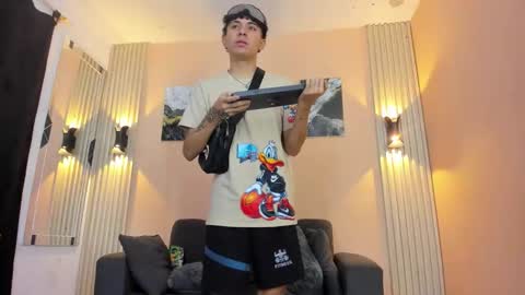 desiresofolympus_ online show from April 6, 7:26 pm