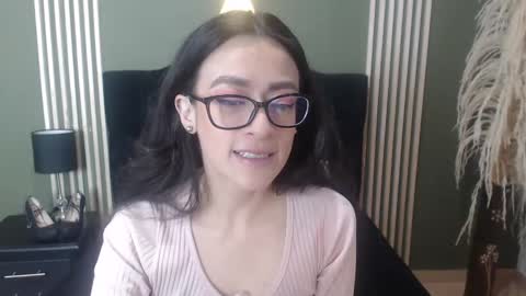 Desiring Angel online show from January 14, 7:59 am