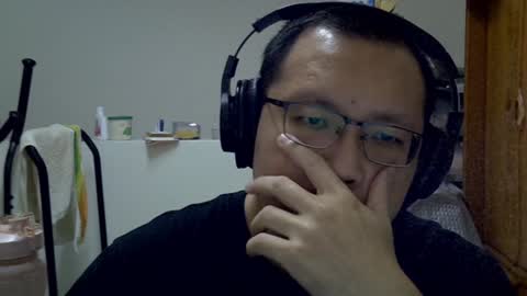 Snapshot of destroy1984 chatting on December 8, 11:35 am Destroy November 1984 online show from December 8, 11:35 am