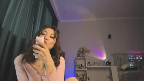Snapshot of devaivy chatting on September 27, 11:19 am Deva online show from September 27, 11:19 am
