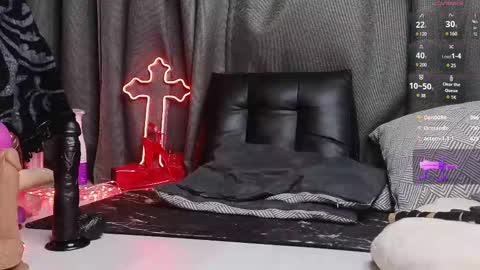 devil_s_bride online show from March 1, 8:56 am