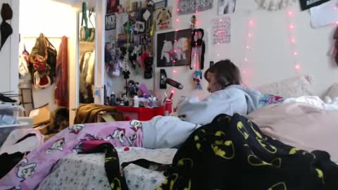 poutyangel online show from December 21, 10:51 pm