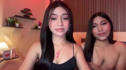 Snapshot of devine_goddessx chatting on September 29, 12:26 pm Devine Greyson online show from September 29, 12:26 pm