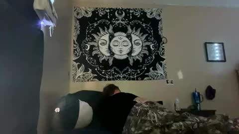 devinfillps online show from February 13, 4:21 pm