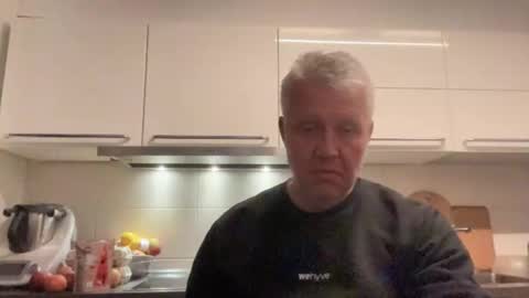 Snapshot of devon_nite chatting on September 30, 10:42 pm Devon online show from September 30, 10:42 pm