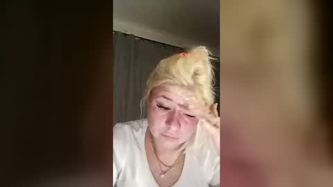 devonhot28 online show from July 16, 2:48 am