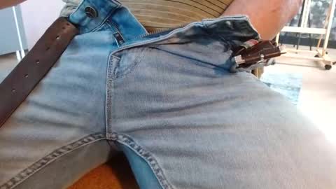 Robbert online show from April 21, 10:11 am